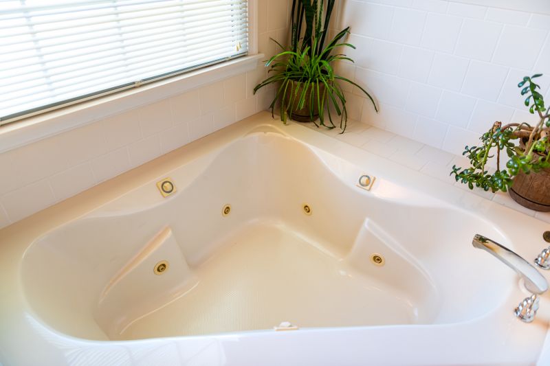 Corner Jetted Tub